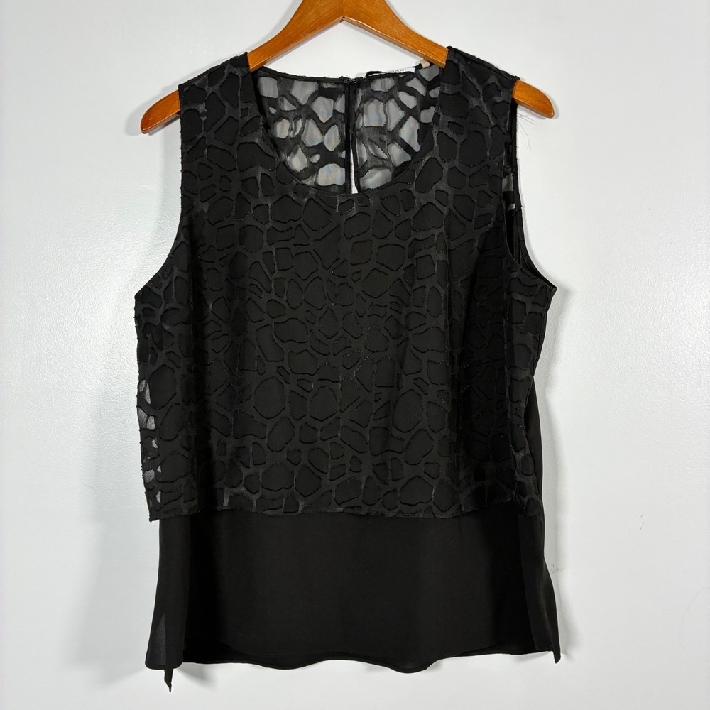 Tahari Top L Laser Cut Geometric Mixed Media Shell Office Evening Chic Cocktail